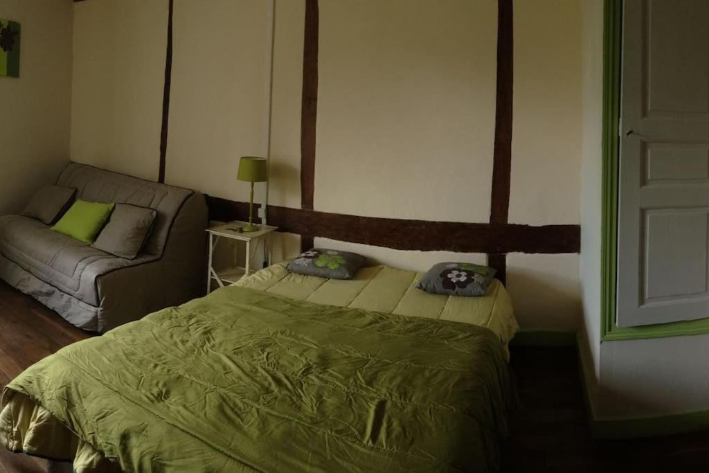Maison Entre Creuse Et Berry * Badecon-le-Pin